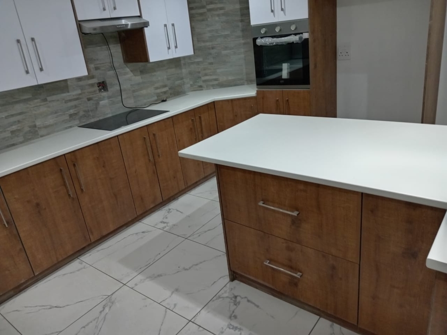 To Let 2 Bedroom Property for Rent in Lakeview Free State